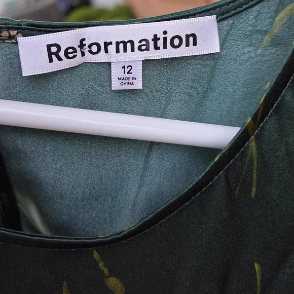 Reformation Birch Ruched Floral-Print Silk-Charmeuse Maxi Dress Green 12 Rare - Picture 5 of 9